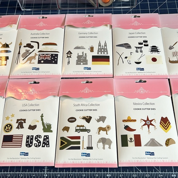 Bundle of 14 Quickutz Around the World thin metal cutting dies - Picture 5 of 7